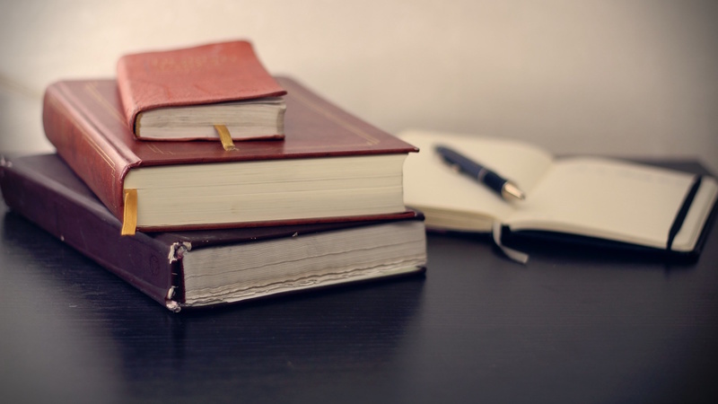 How Many Bible Versions Should I Read?