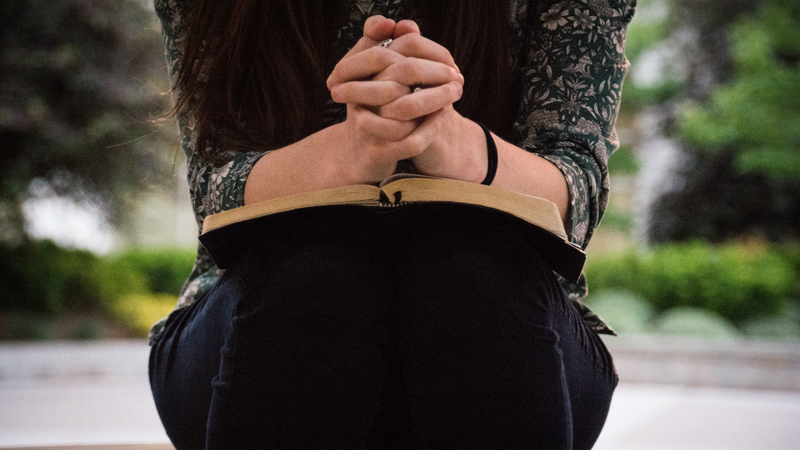 Reading Is Agonizing for Me — How Can I Study the Bible in Small Bits?